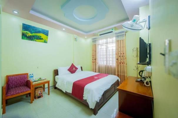 Lam Tung Hotel Dong Van - By Bay Luxury Екстериор снимка
