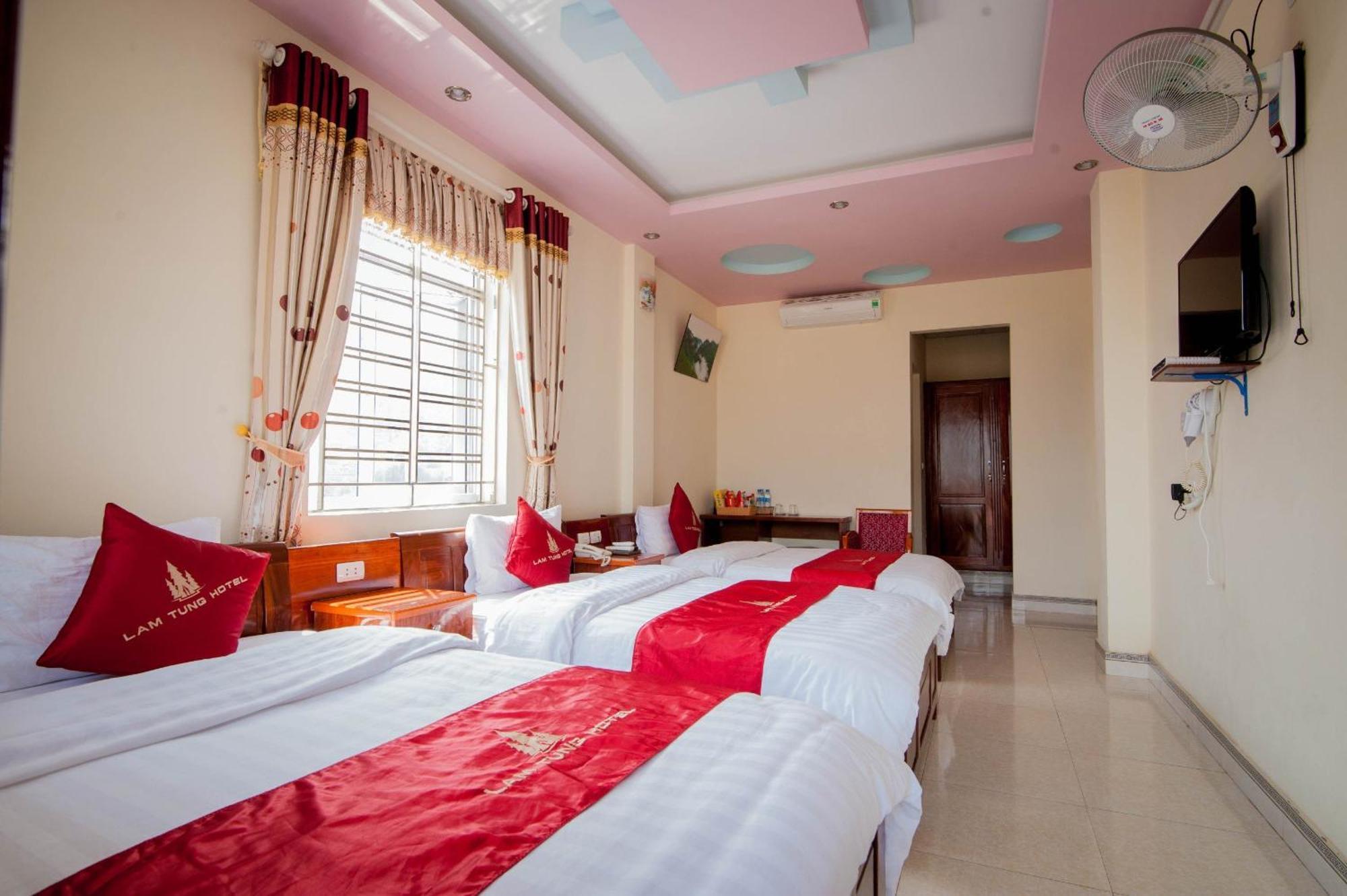 Lam Tung Hotel Dong Van - By Bay Luxury Екстериор снимка